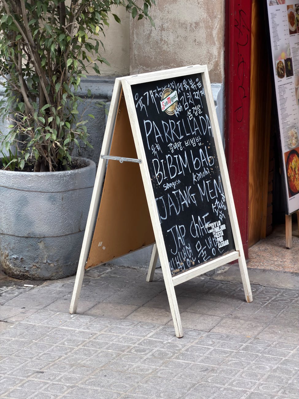 How to Choose Well in Benidorm, Spain