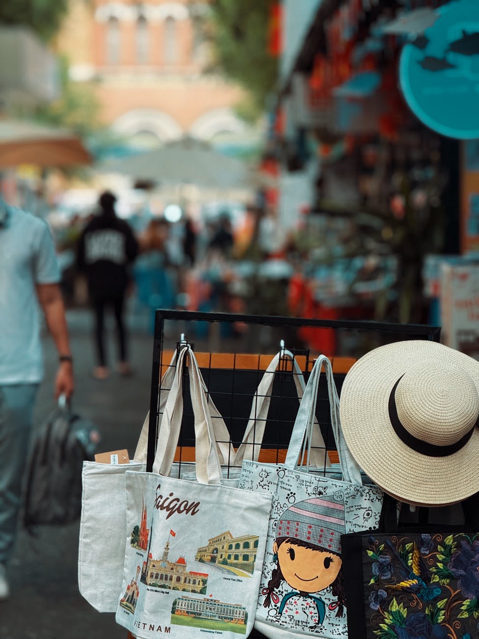 Responsible and Local-First Tips in Benidorm, Spain