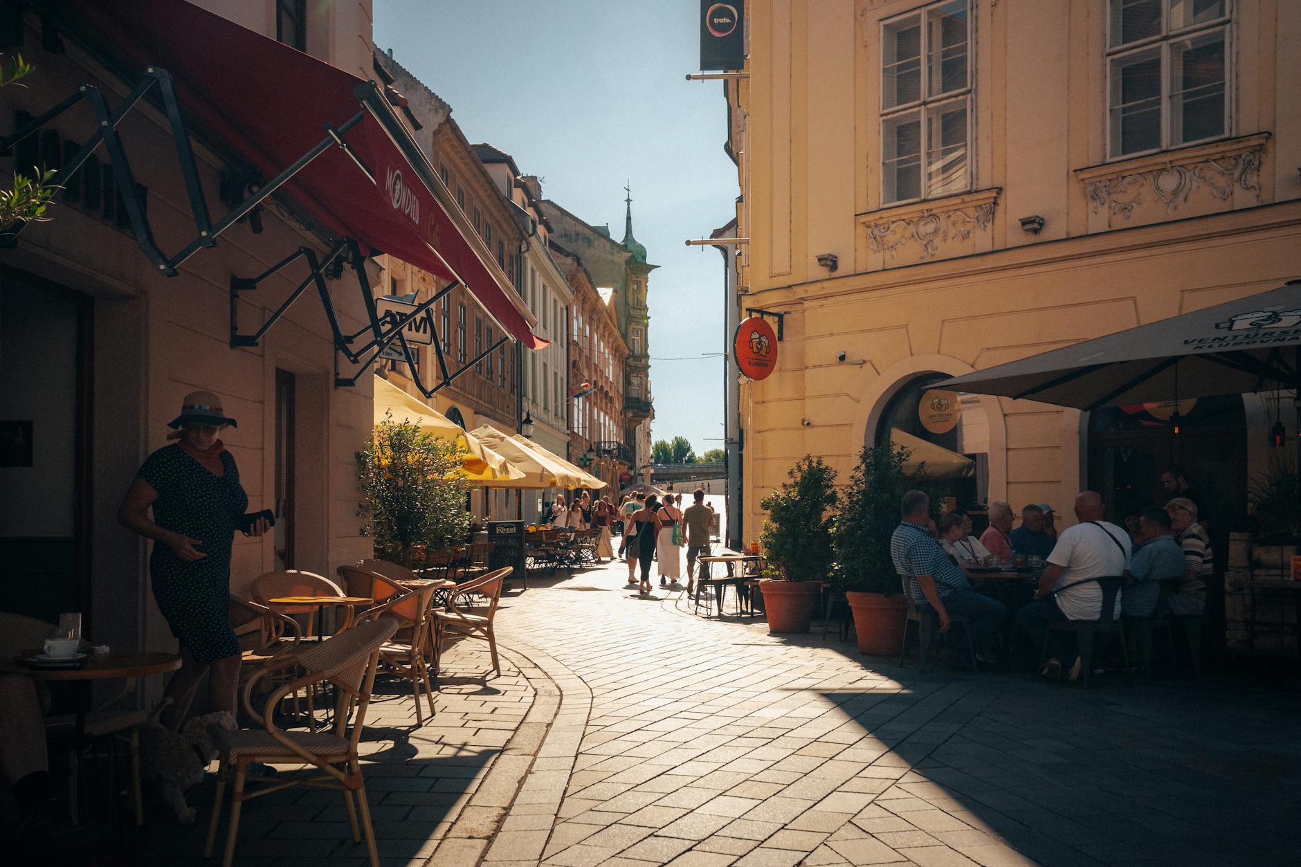 What This Page Helps You Decide in Bratislava, Slovakia