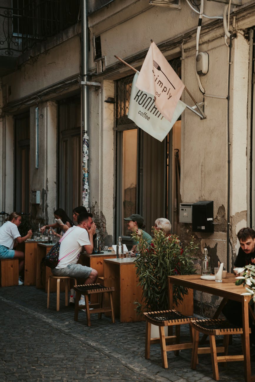 How to Choose Well in Budapest, Hungary
