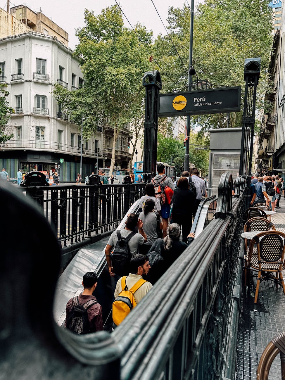 Local Context in Buenos Aires, Argentina