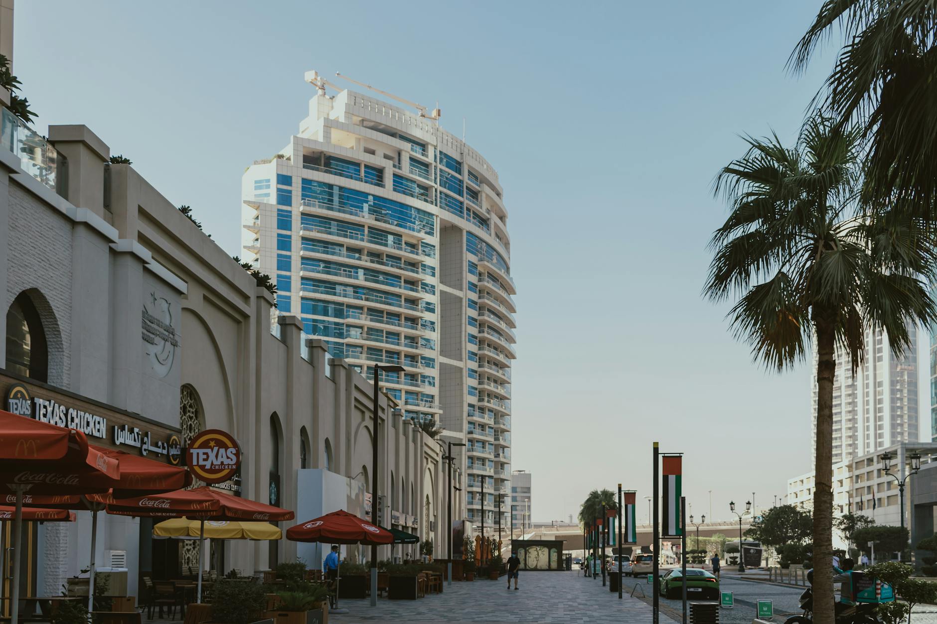 Responsible and Local-First Tips in Dubai, United Arab Emirates