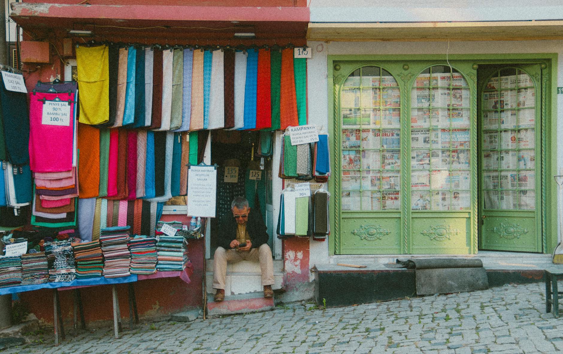 Responsible and Local-First Tips in Madrid, Spain