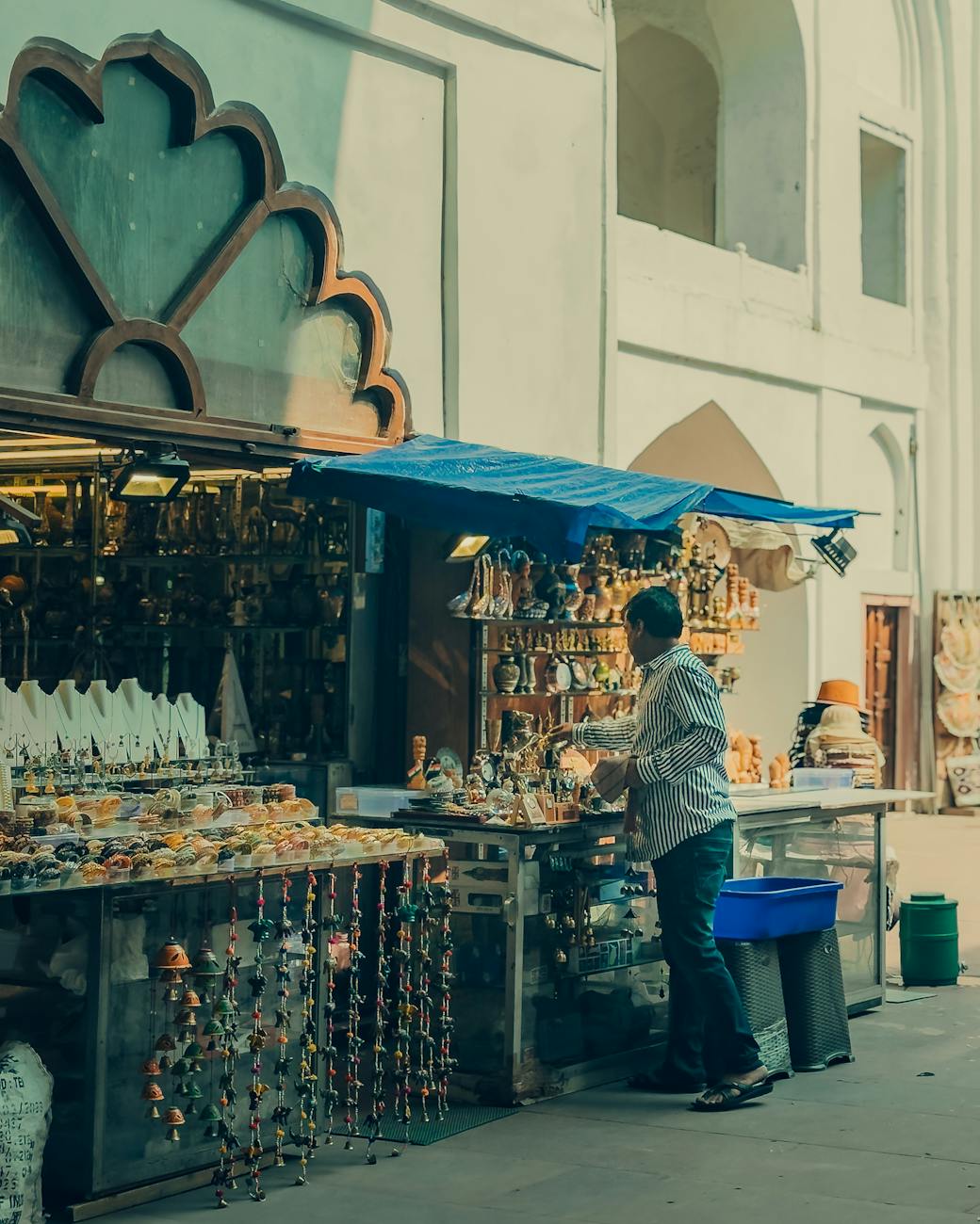 How to Choose Well in New Delhi, India