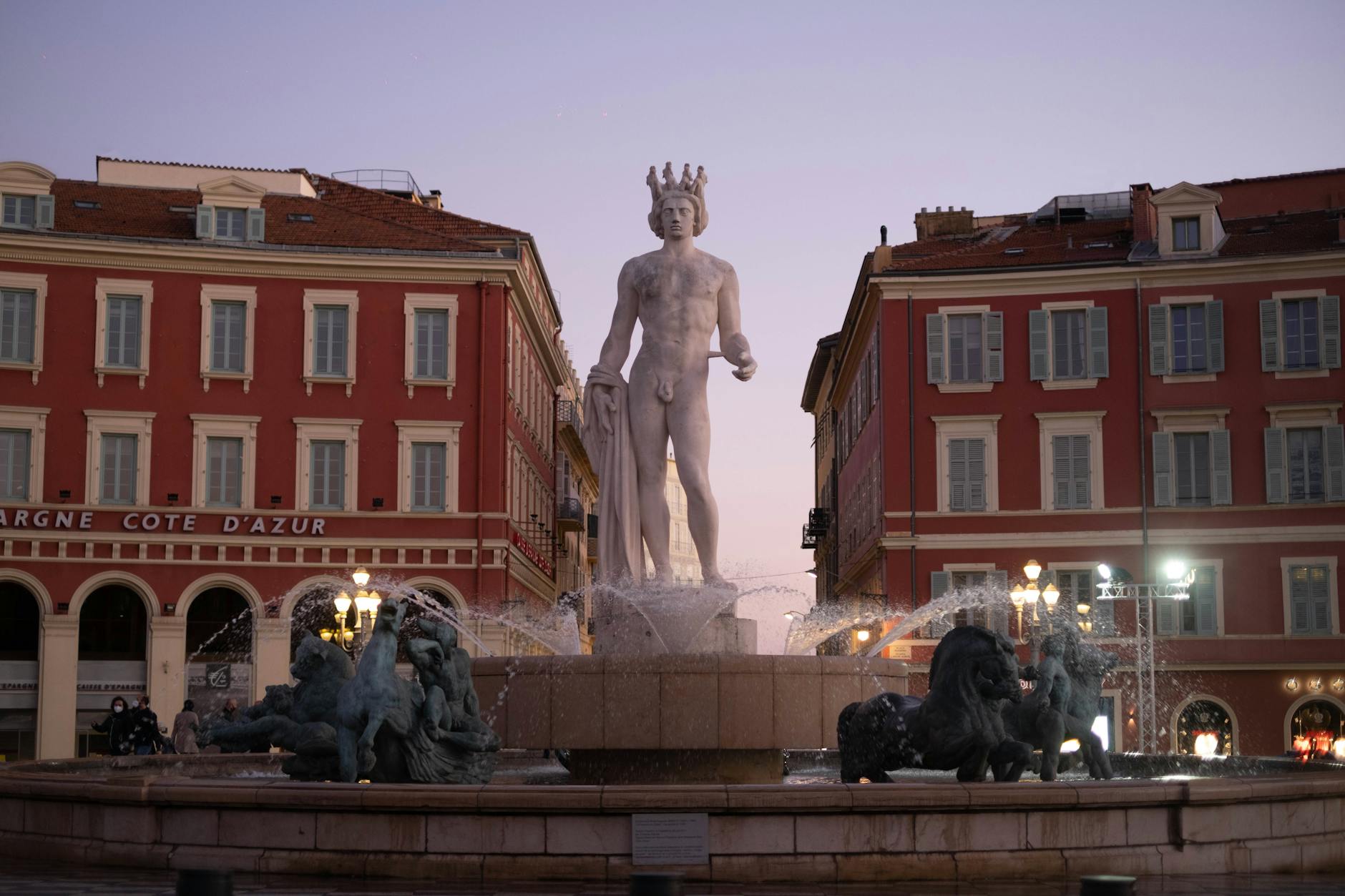How to Choose Well in Nice, France