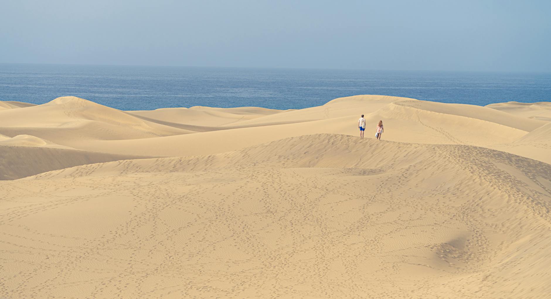 Local Context in Playa del Ingles, Spain