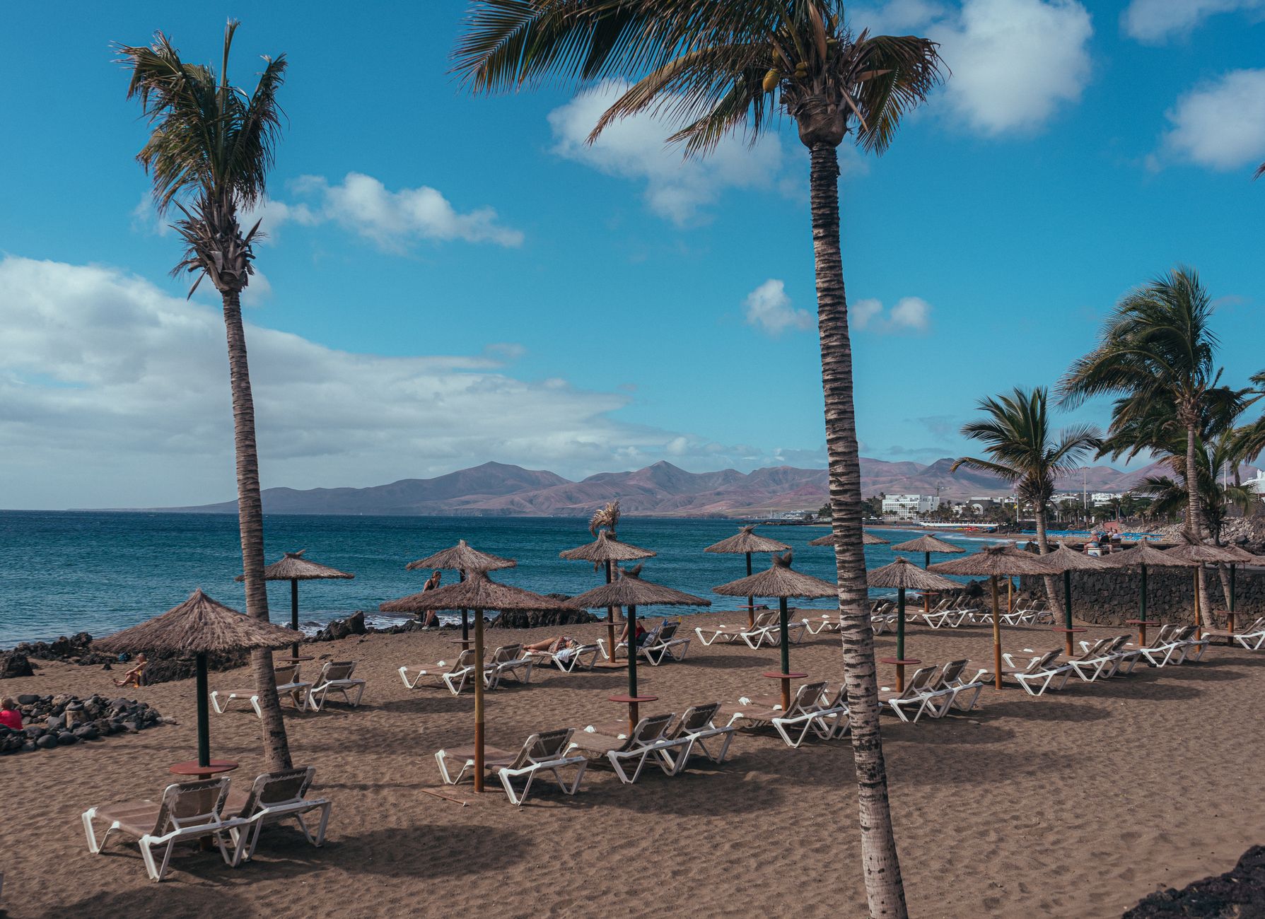 What This Page Helps You Decide in Puerto del Carmen, Spain