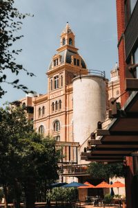 Getting Around in San Antonio, United States