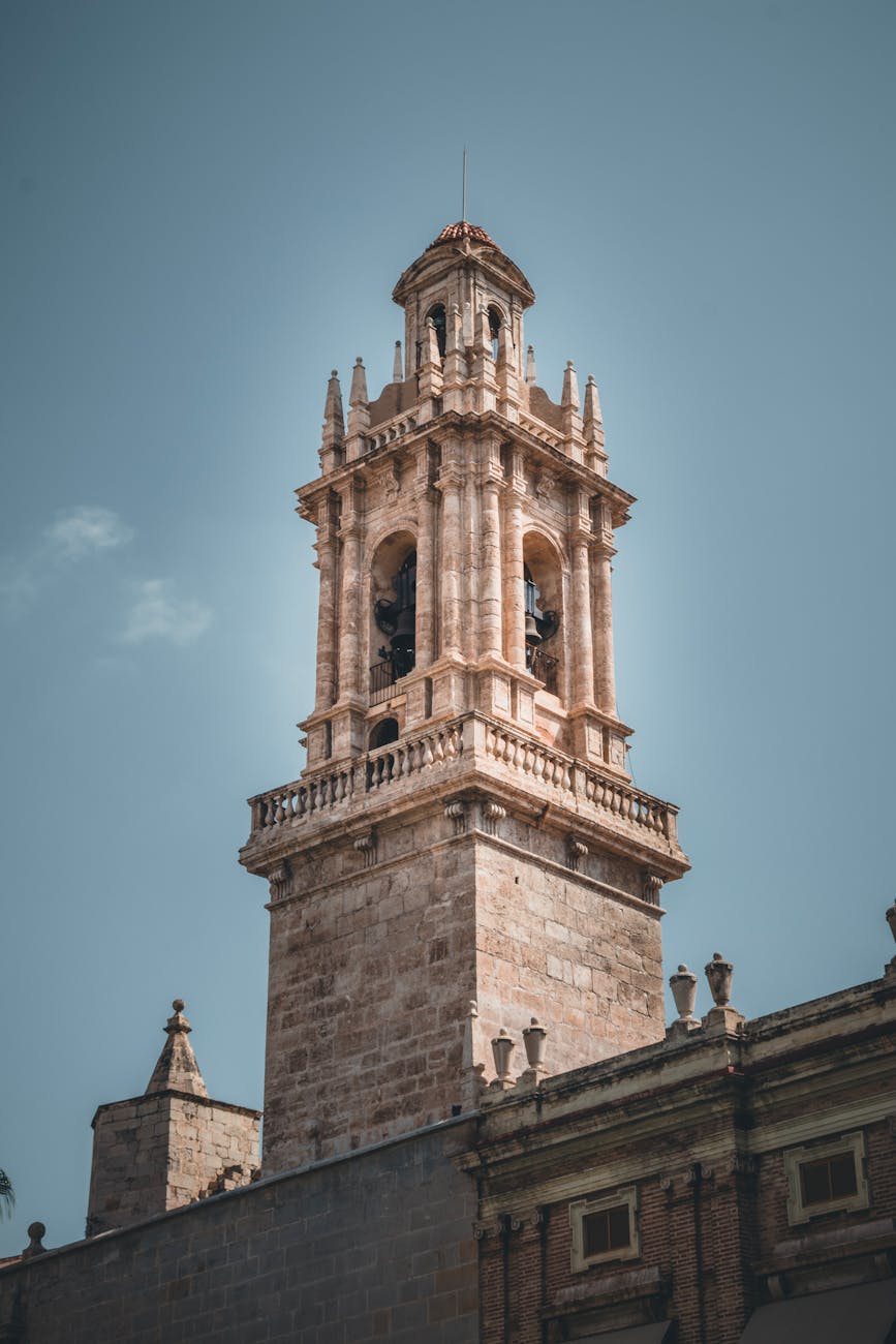 How to Choose Well in Valencia, Spain