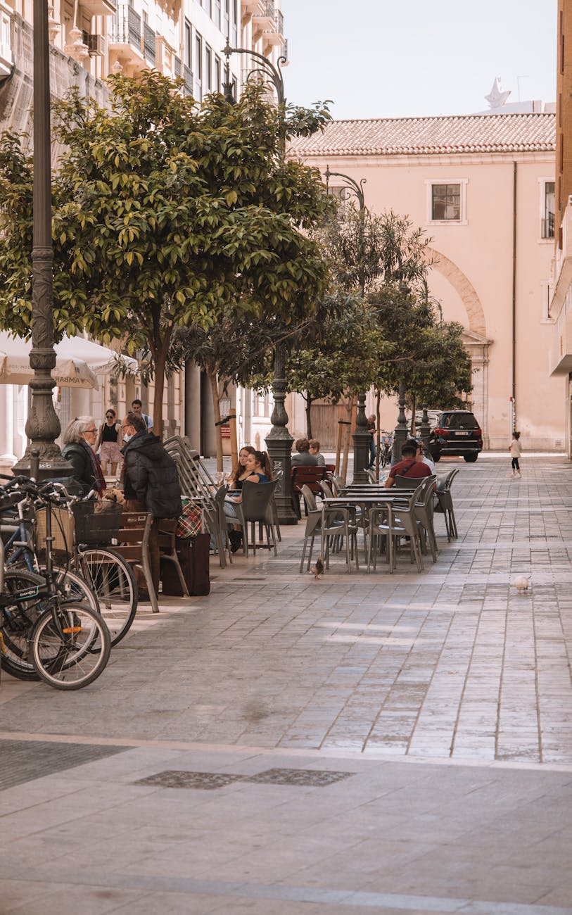 What This Page Helps You Decide in Valencia, Spain